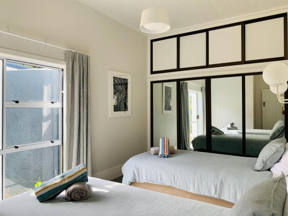 9 The Strand - New Pricing! Расселл Экстерьер фото